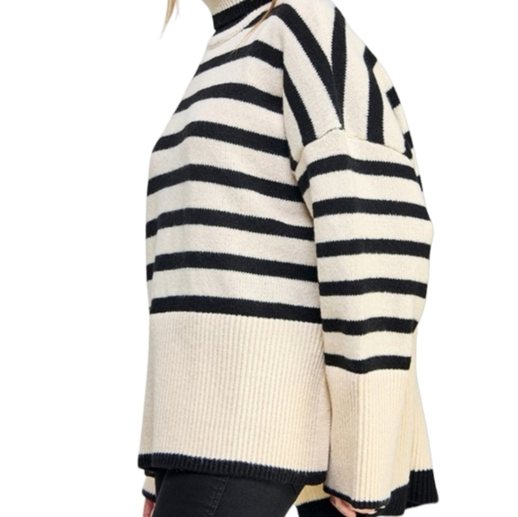 NEW Turtleneck Cowl Neck Stripe Knit Top Black Cream LARGE & Oversized - Picture 3 of 8